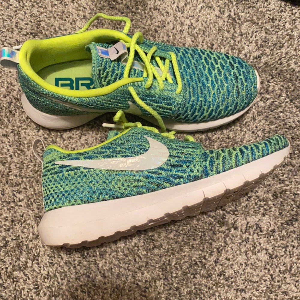 Nike shoes